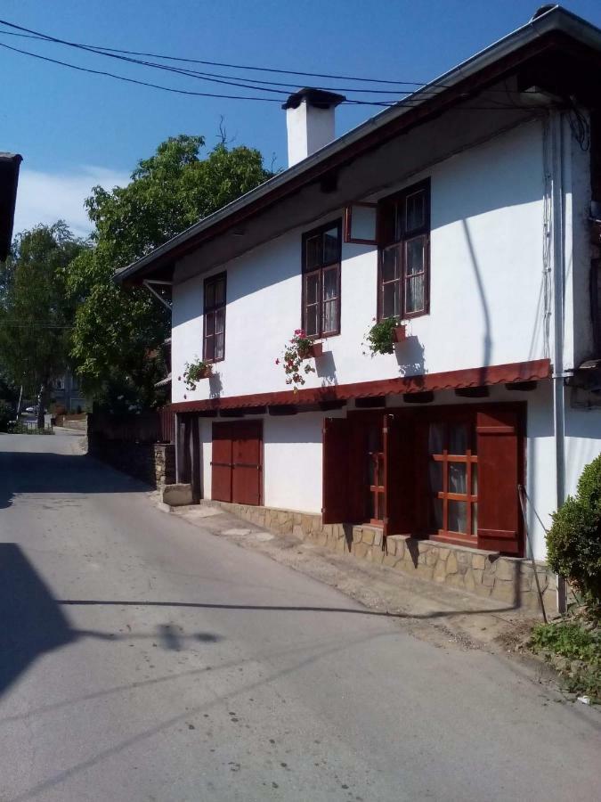 Дядовата къща Hotel Трявна Екстериор снимка